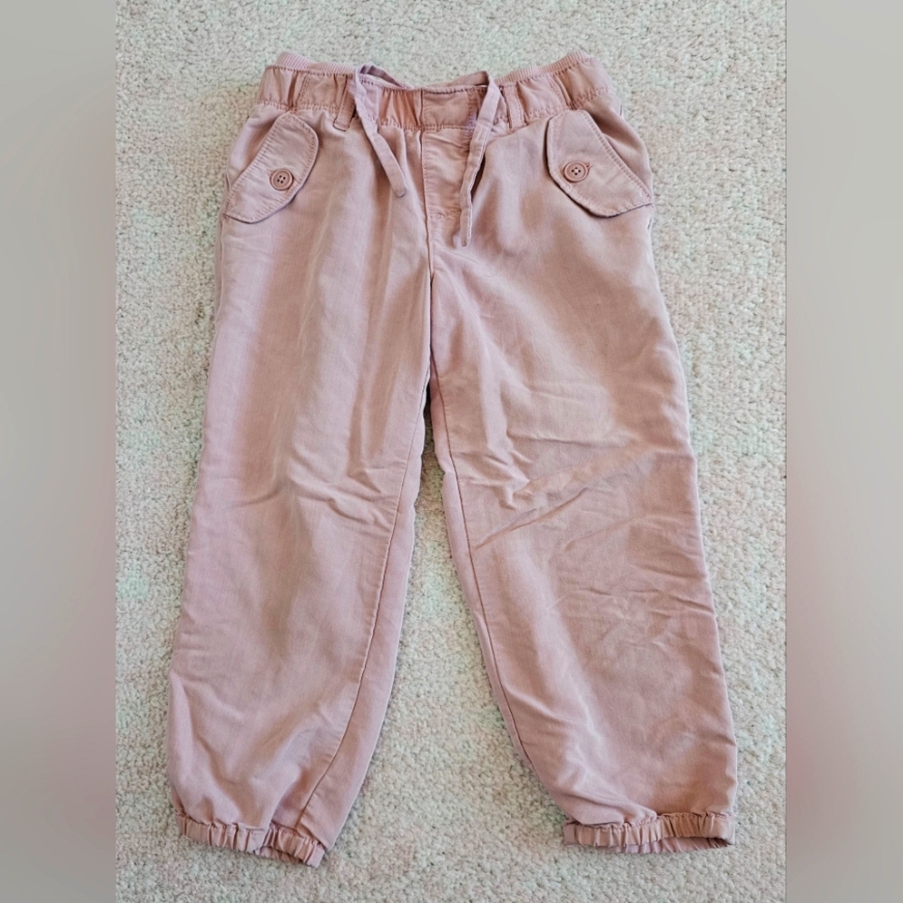 GAP 5t Jogger pants.